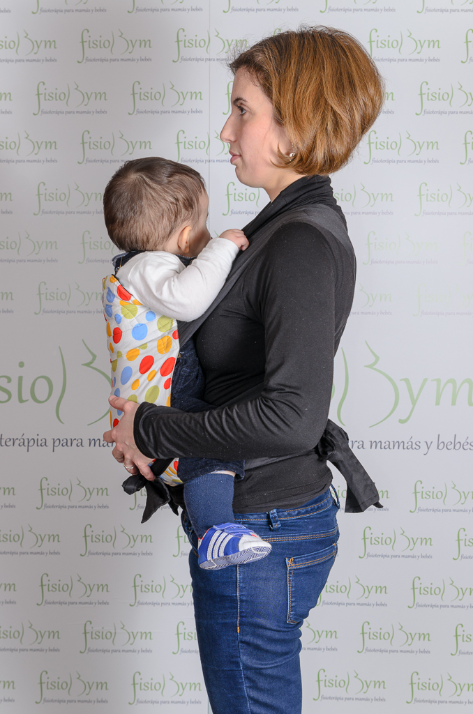 Aliviar Mendicidad firma El porteo ergonómico es la mejor forma de cuidar tu espalda y la de tu bebé  - Agua mineral natural Bezoya