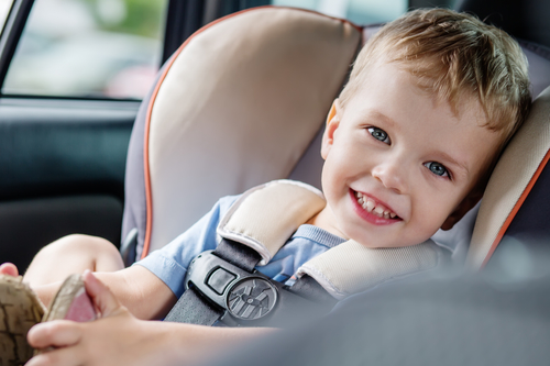 Cómo elegir la mejor silla de coche para tu bebé