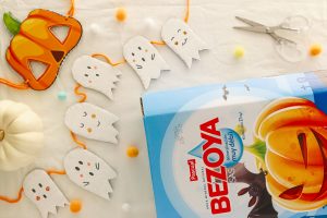 Manualidad sostenible y rápida para hacer en Halloween con tus hijos