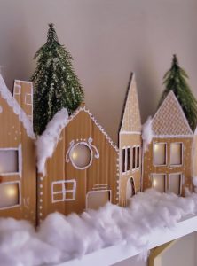 Manualidad de Casitas Navideñas para hacer en familia reciclando