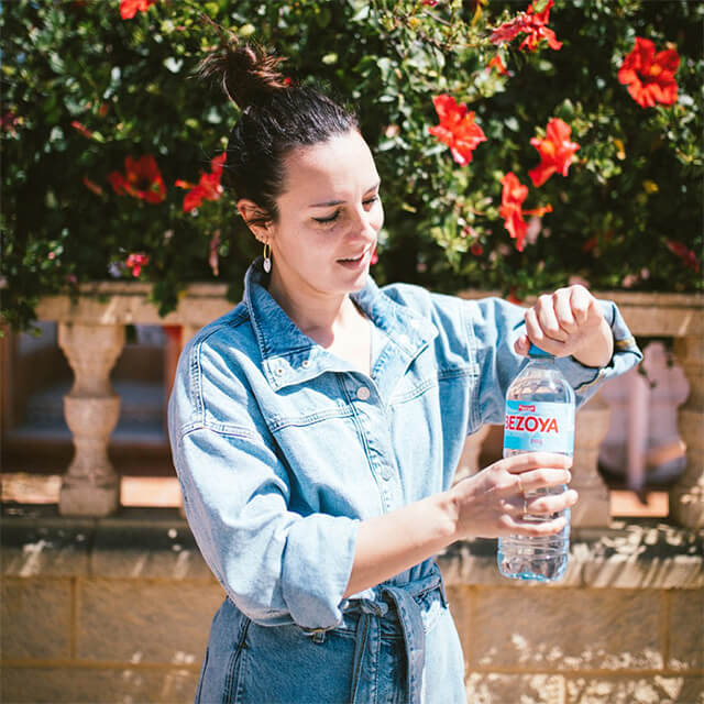 Qué agua consumir diariamente