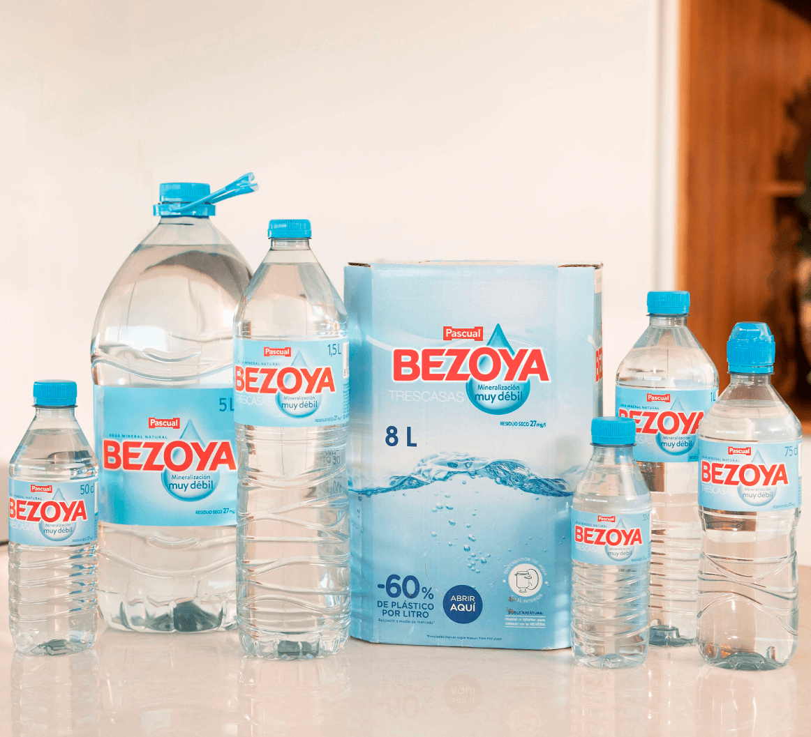 Bezoya presenta dos nuevos modelos de negocio para beber agua mineral  natural de manera más sostenible